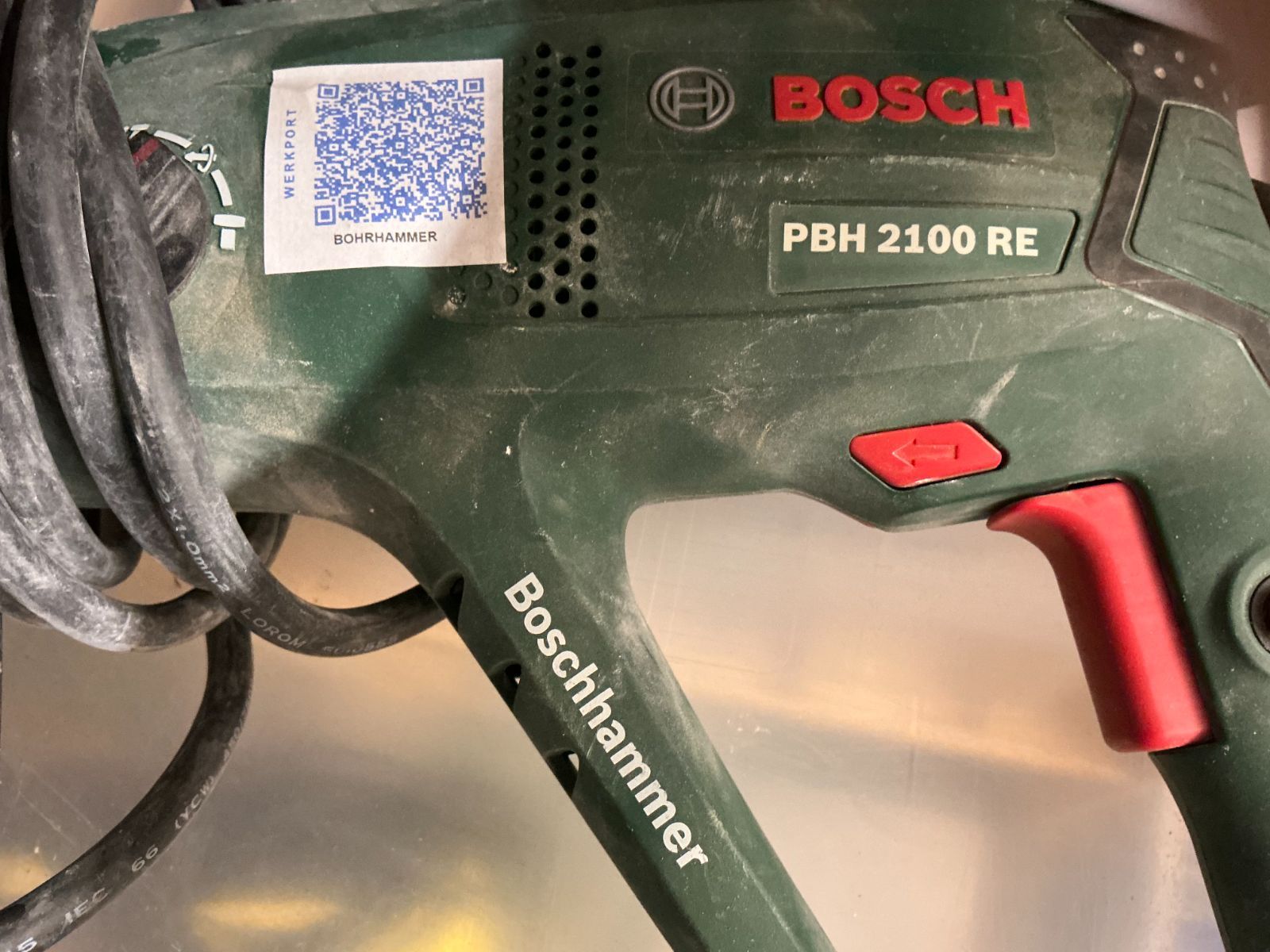 qr code werkzeug tracking