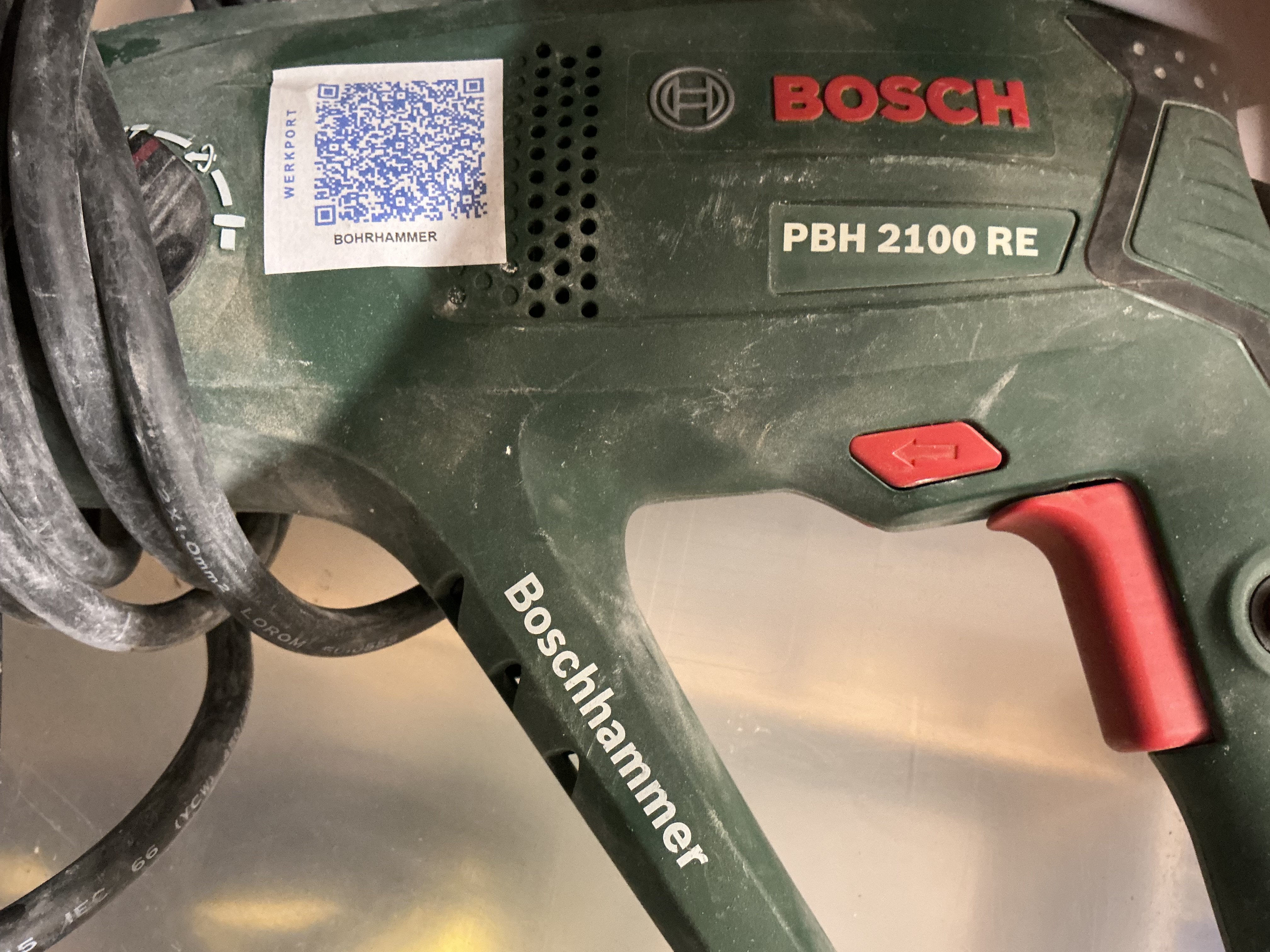 Thumbnail von Werkzeug Tracker. Welche Möglichkeiten gibt es neben QR Codes?